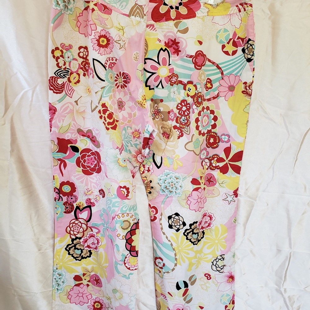pants - Picture 2 of 3